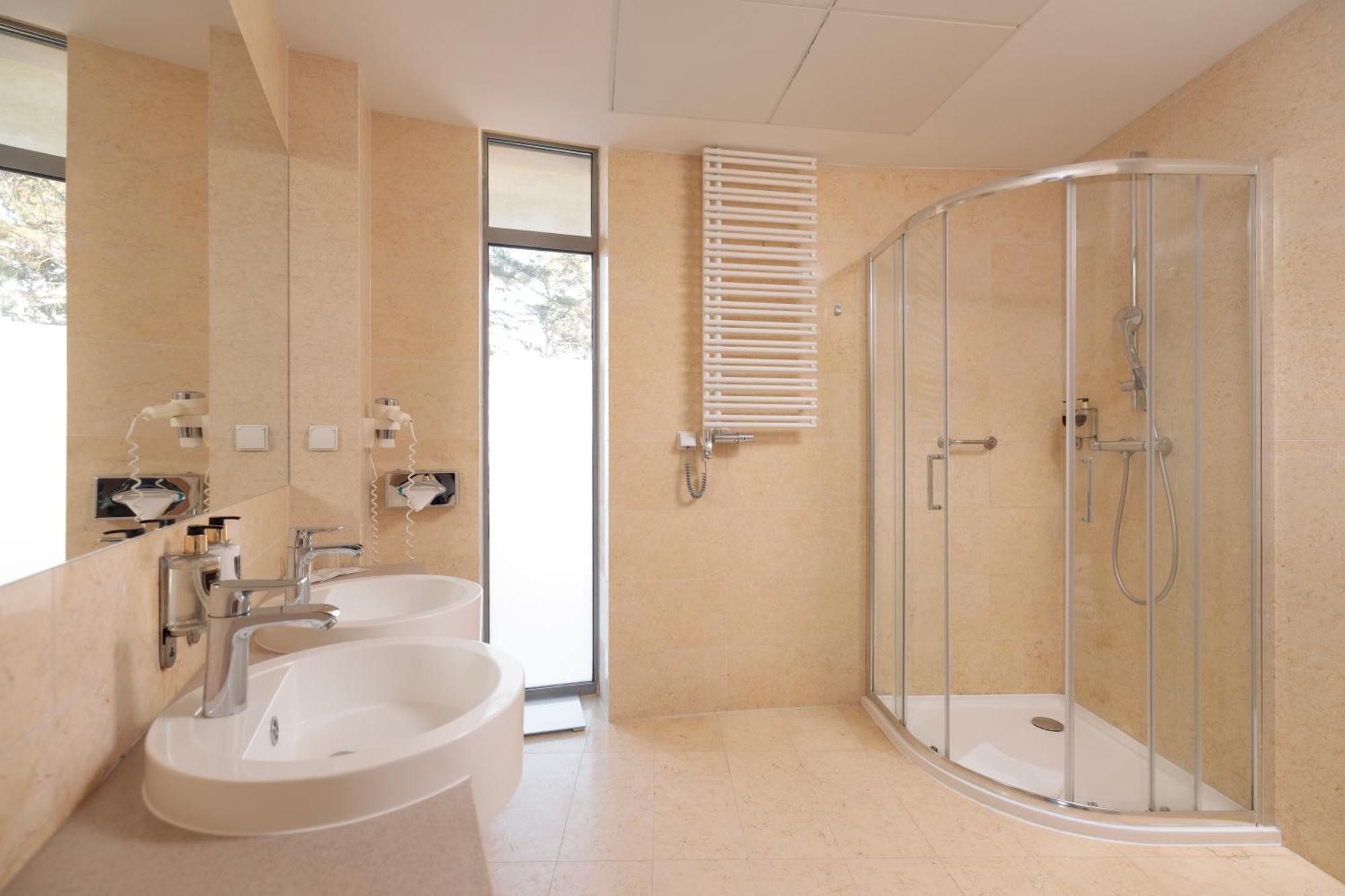 Double or Twin Room Terrace
